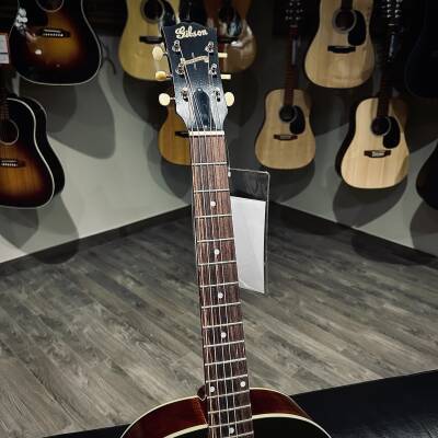 Store Special Product - 1942 BANNER J-45 - VINTAGE SUNBURST